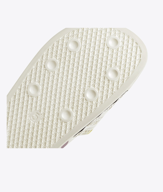 Adilette W