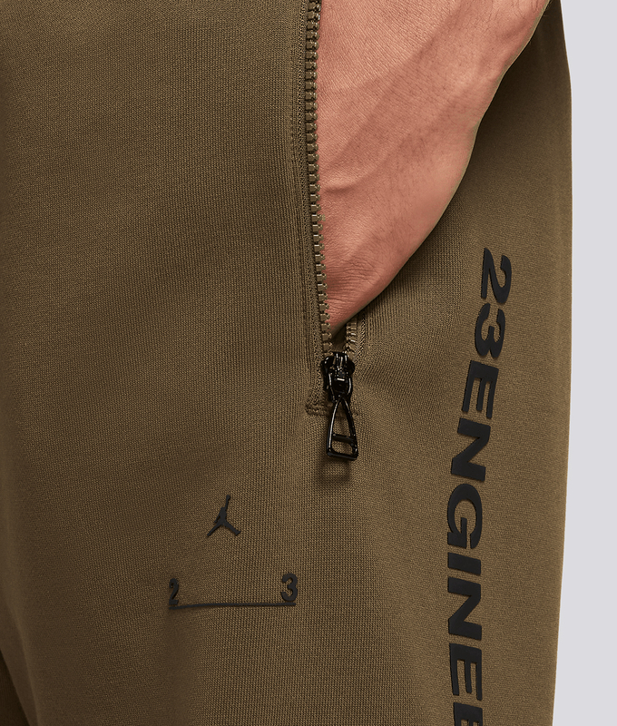 M J 23E Flc Short