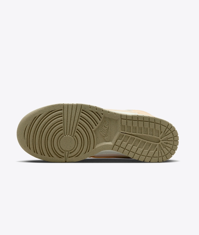 Dunk Hi Retro Se
