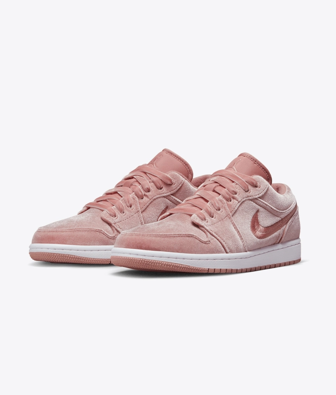 Wmns Air Jordan 1 Low Se