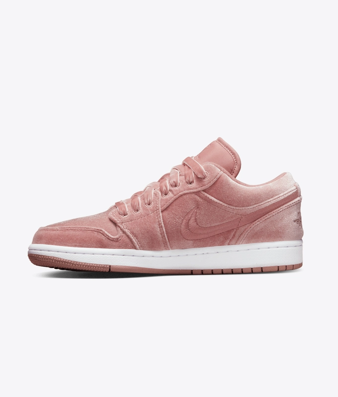 Wmns Air Jordan 1 Low Se