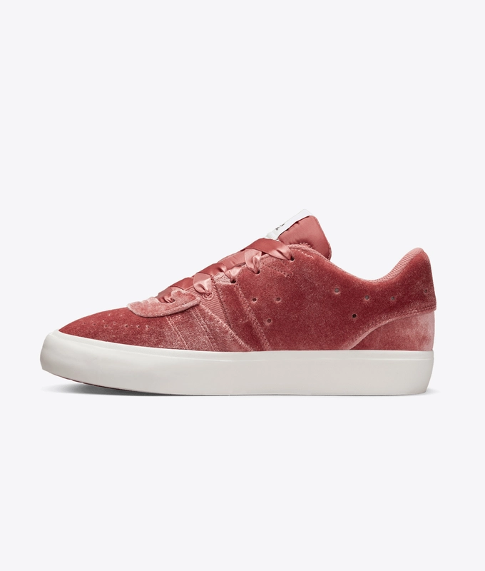 Wmns Jordan Series Es Se