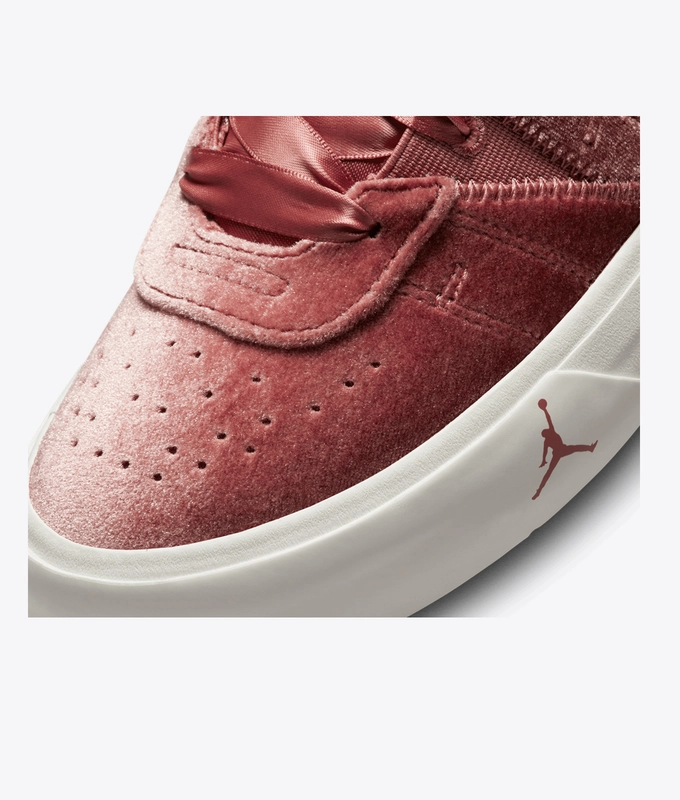 Wmns Jordan Series Es Se