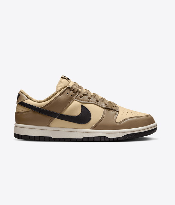 W Dunk Low