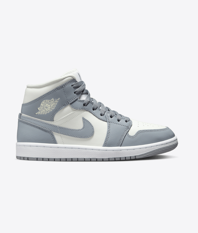 Wmns Air Jordan 1 Mid