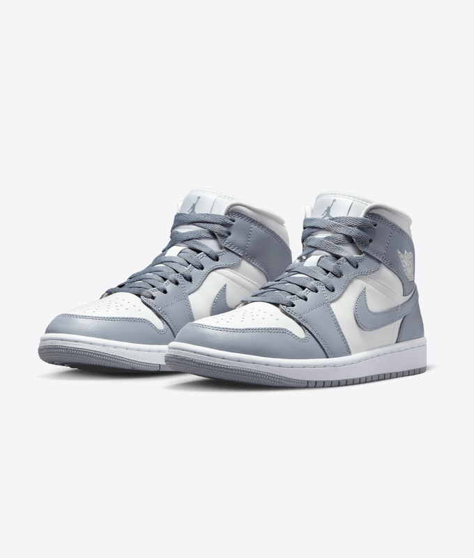 Wmns Air Jordan 1 Mid