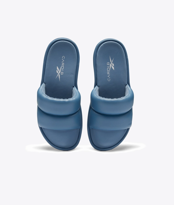 Cardi Slide