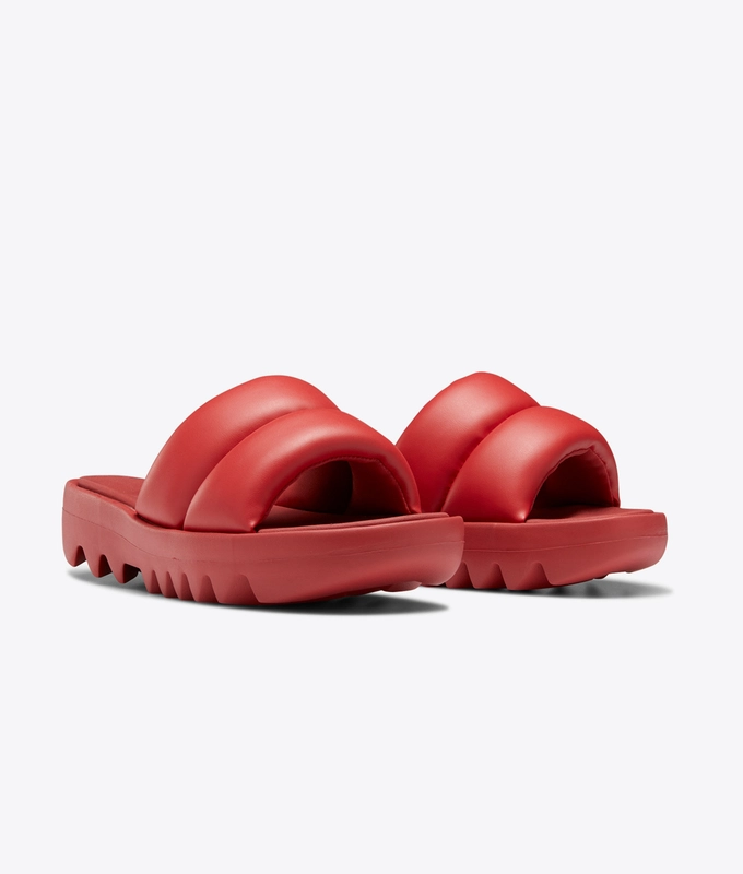 Cardi Slide