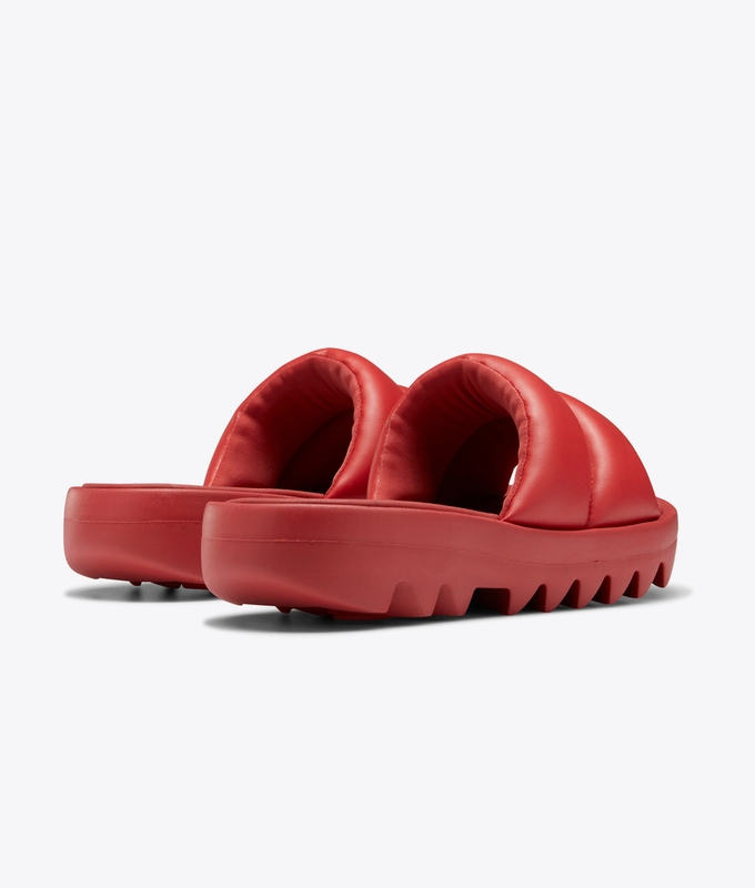 Cardi Slide