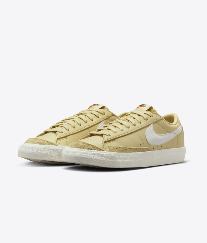 W Blazer Low '77