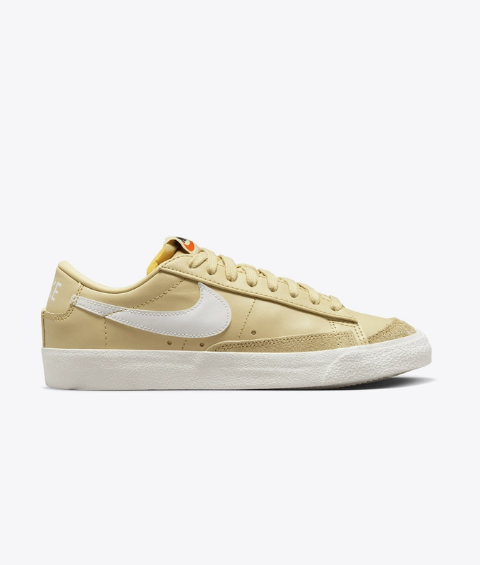 W Blazer Low '77