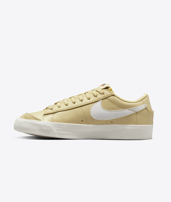 W Blazer Low '77