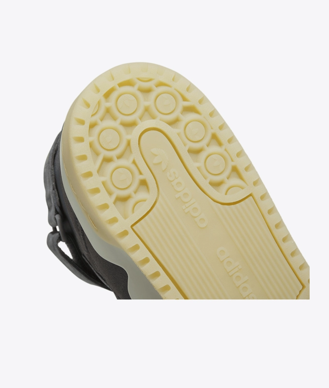 Forum Mid