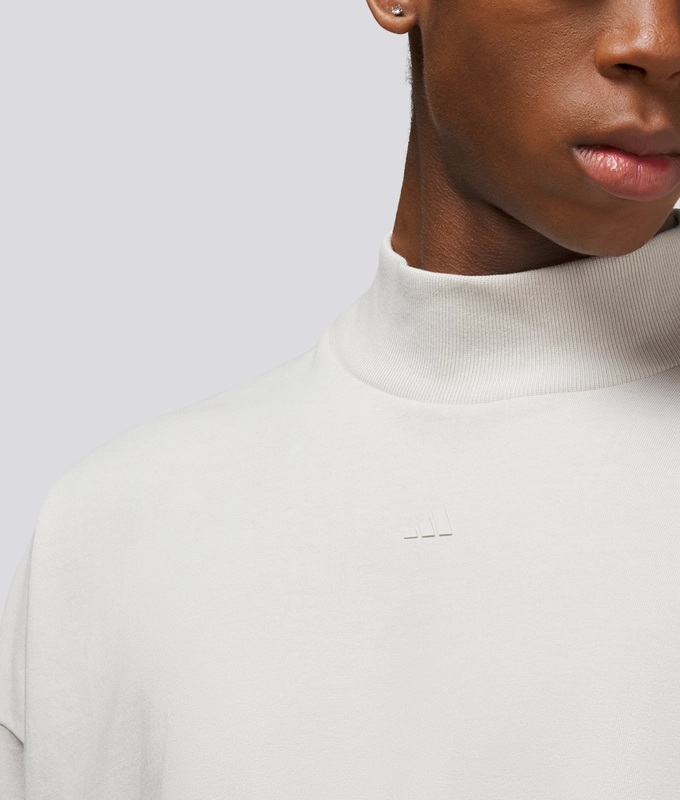 One Bb L/S Tee
