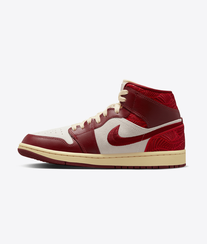 Wmns Air Jordan 1 Mid Se