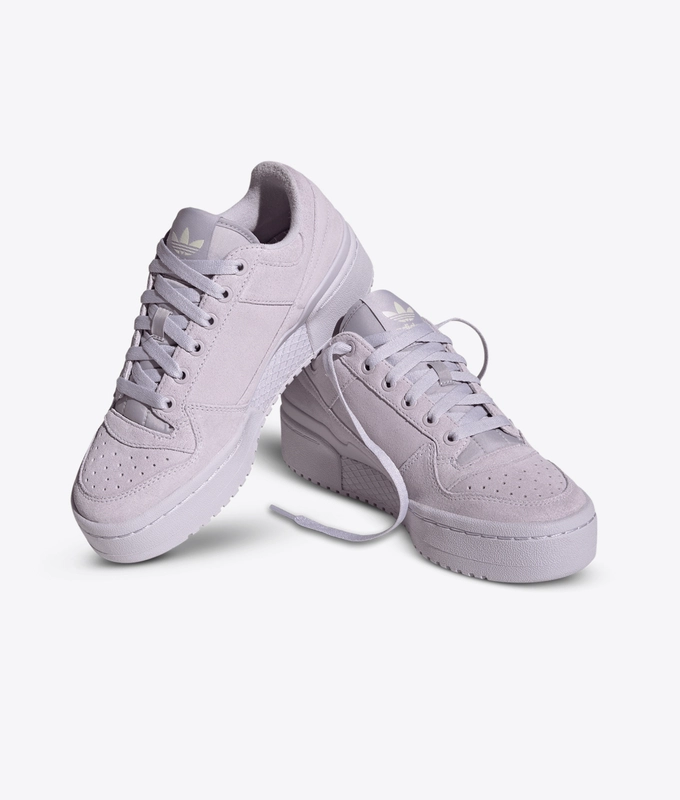 Forum Bold W