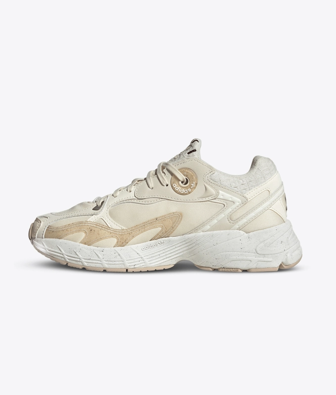 Adidas Astir Her Vegan W