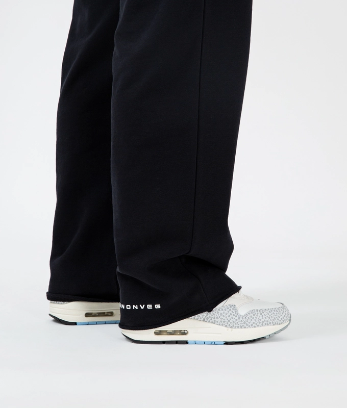 Essential Pants