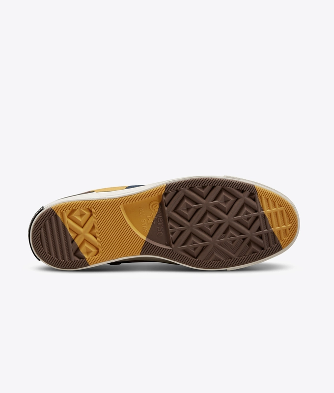 Chuck 70 Plus Hi