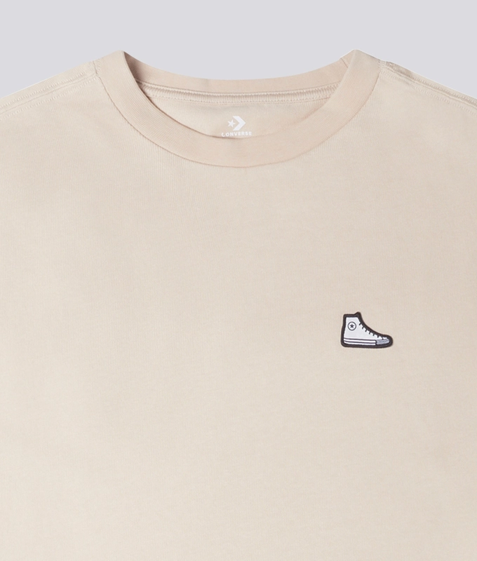 Loose Fit Left Chest Sneaker Patch Back Hit Tee