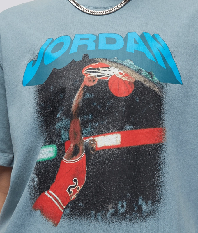 Heritage Graphic T-Shirt