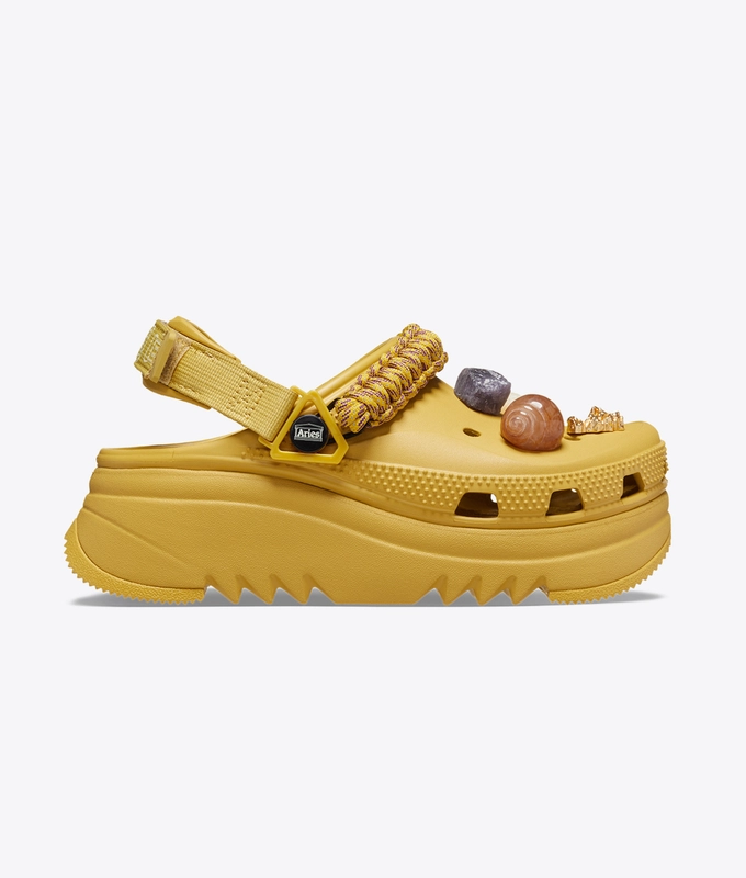 X Aries Hiker Escape Echo Clog