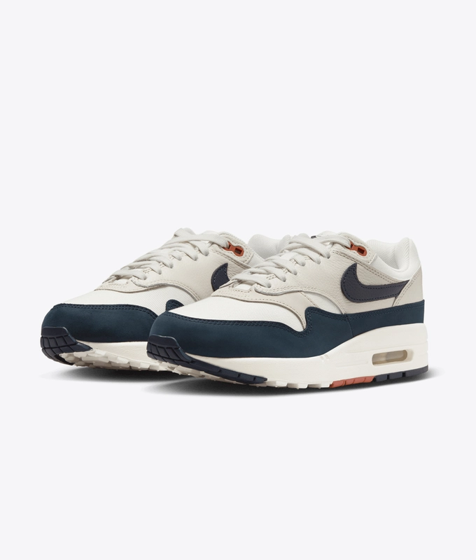 Air Max 1 Lx