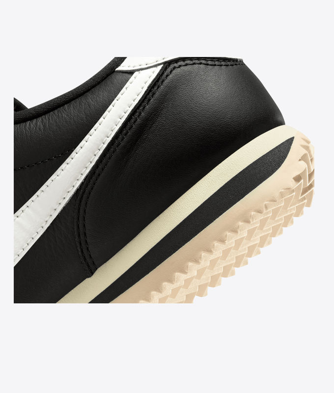 Cortez 23 Premium