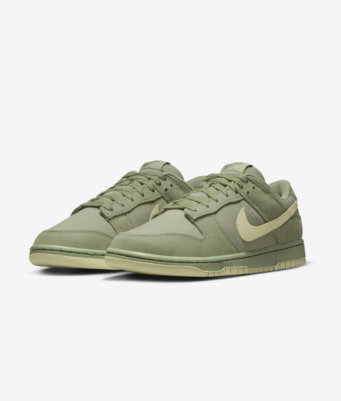 Dunk Low Retro Premium