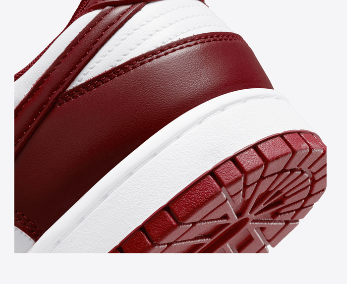 Nike - DUNK LOW RETRO 'TEAM RED/WHITE' - VegNonVeg