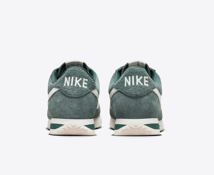 Nike CORTEZ VINTAGE GREEN SAIL MIDNIGHT NAVY VegNonVeg