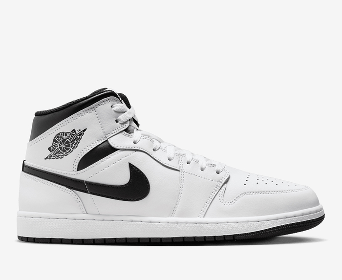 Nike air jordan mid best sale 1 white