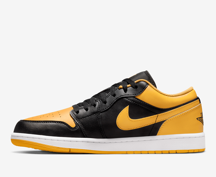 Black and store yellow jordan 1s