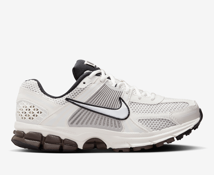 Nike - ZOOM VOMERO 5 'PHANTOM/METTALIC PLATINUM-LIGHT IRON ORE' - VegNonVeg