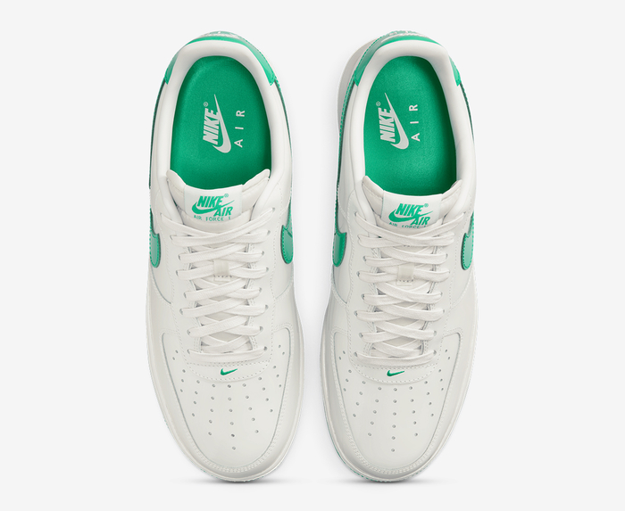 Nike - AIR FORCE 1 '07 PREMIUM 'PLATINUM TINT/STADIUM GREEN' - VegNonVeg