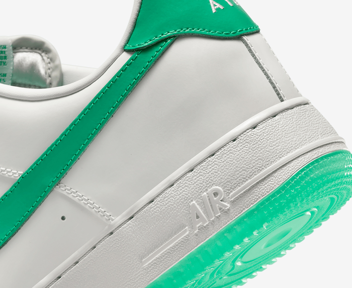 Nike - AIR FORCE 1 '07 PREMIUM 'PLATINUM TINT/STADIUM GREEN' - VegNonVeg