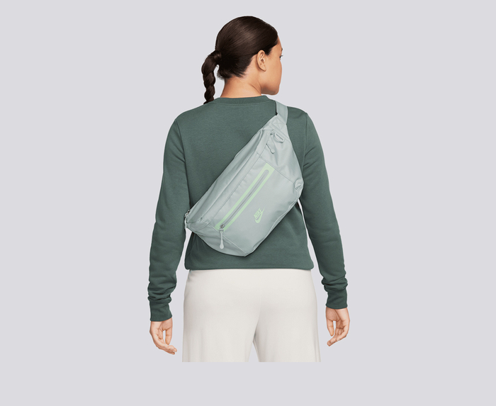 Nike vapor backpack silver deals