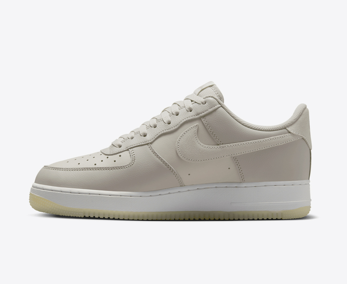 Nike AIR FORCE 1 07 LV8 LIGHT BONE SUMMIT WHITE LIGHT IRON ORE VegNonVeg