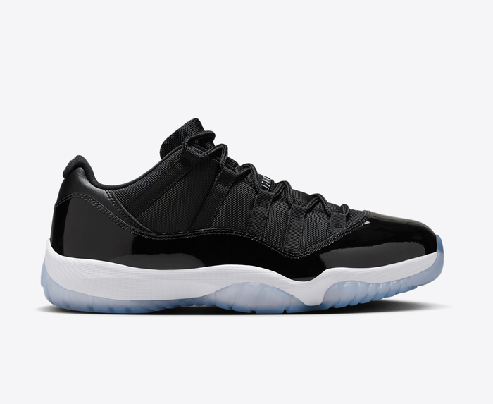 Jordan AIR JORDAN 11 RETRO LOW BLACK VARSITY ROYAL WHITE VegNonVeg