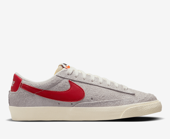 Nike - BLAZER LOW '77 VINTAGE 'SUMMIT WHITE/GYM RED-SAIL-COCONUT MILK ...