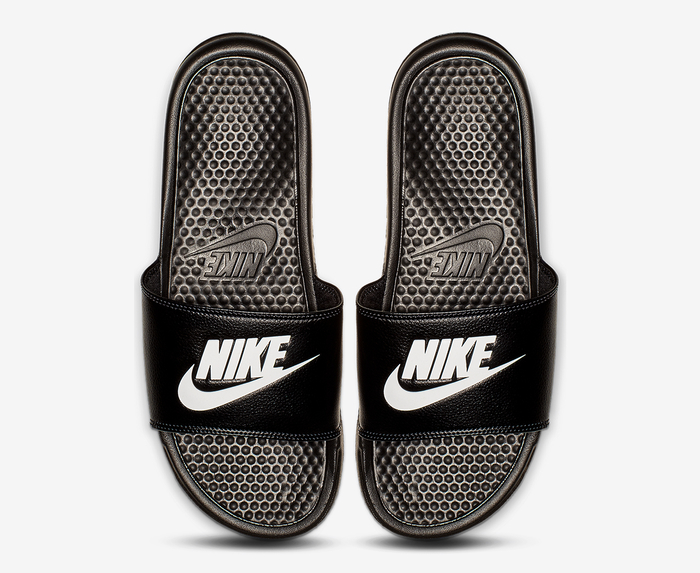 Nike benassi tortoise online slide sandal