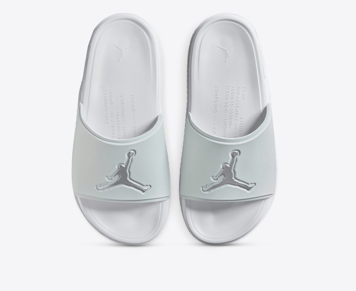 Jordan JORDAN JUMPMAN SLIDE NEUTRAL GREY METALLIC SILVER VegNonVeg