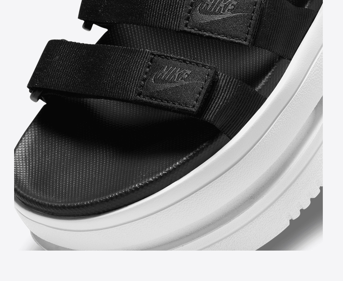 Nike ICON CLASSIC SANDAL BLACK WHITE VegNonVeg