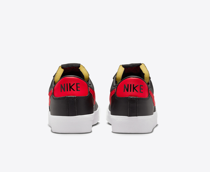 Nike BLAZER LOW 77 VINTAGE BLACK UNIVERSITY RED ANTHRACITE WHITE VegNonVeg