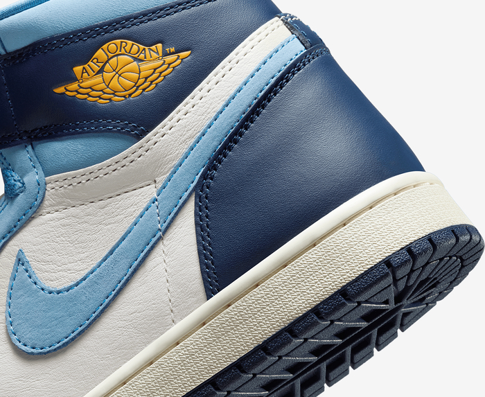 Blue and gold jordan 1 shops