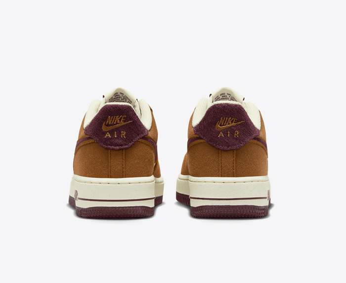 Nike AIR FORCE 1 LV8 3 LIGHT BRITISH TAN BURGUNDY CRUSH VegNonVeg