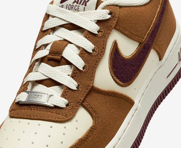 Nike AIR FORCE 1 LV8 3 LIGHT BRITISH TAN BURGUNDY CRUSH VegNonVeg