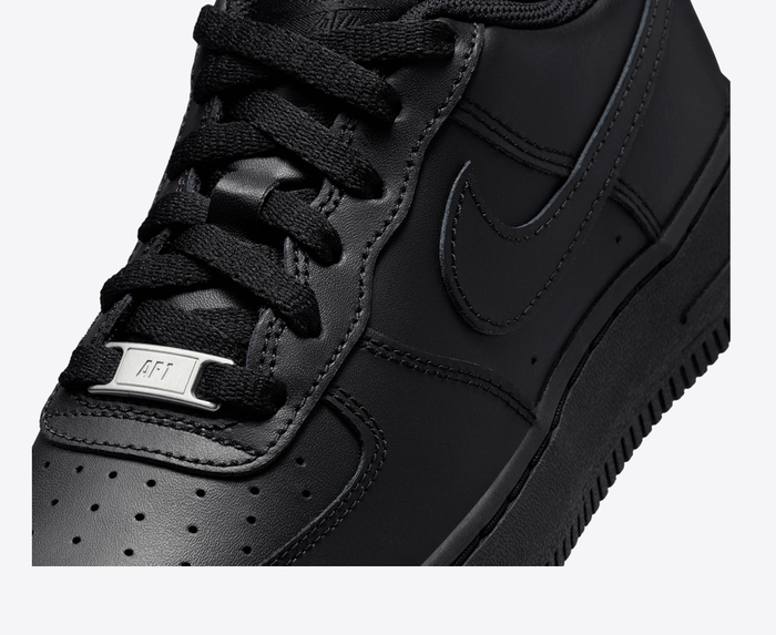 Nike - AIR FORCE 1 LE 'BLACK' - VegNonVeg