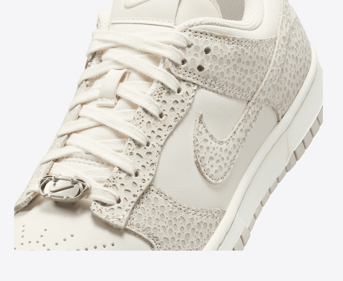 Nike dunks low premium best sale