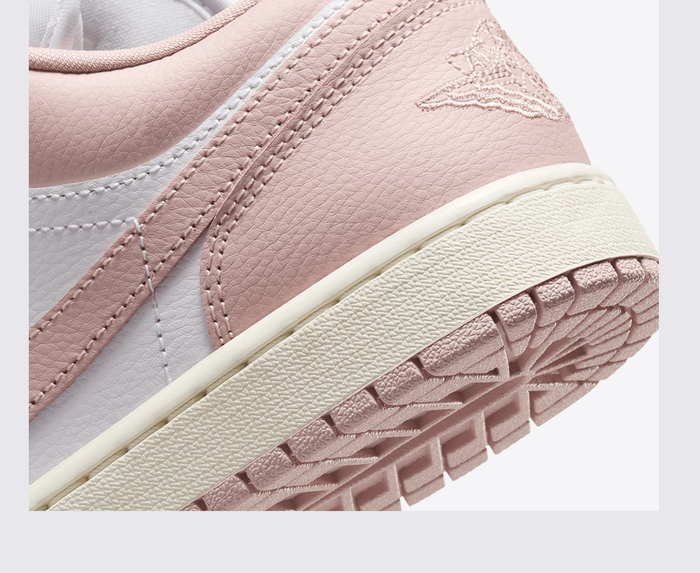 Jordan AIR JORDAN 1 LOW WHITE PINK OXFORD SAIL VegNonVeg